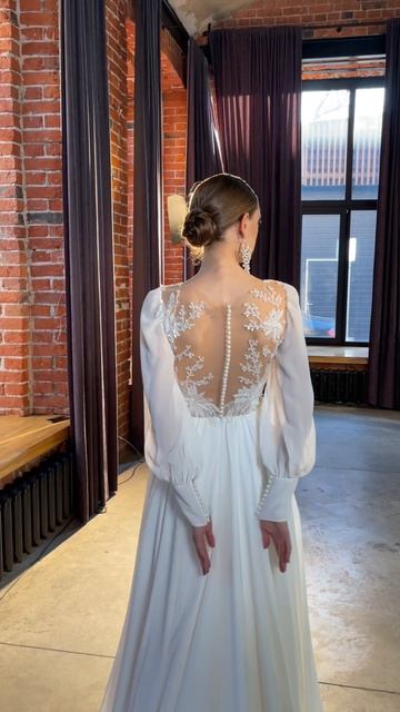 Свадебное платье Либеро из коллекции «Musica di Luce» от бренда Divino Rose