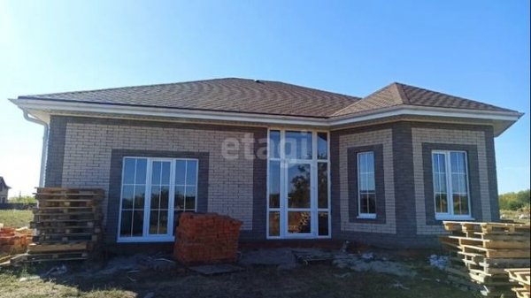 Зорино, Центральная