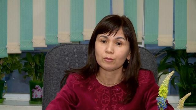 "Арулар" бағдарламасында танымал айтыскер ақын Анар Жаппарқұлова смотреть онлайн