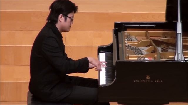 J.S.Bach: Largo from Organ Concerto BWV596 - Luu Duc Anh смотреть онлайн