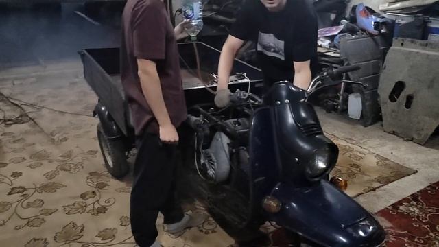 запуск муравья с электро стартера это легко и необычно и неожиданно