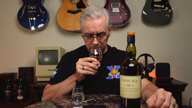 Caol Ila 12 vs Ardbeg 10 - A Top 5 Islay? смотреть онлайн