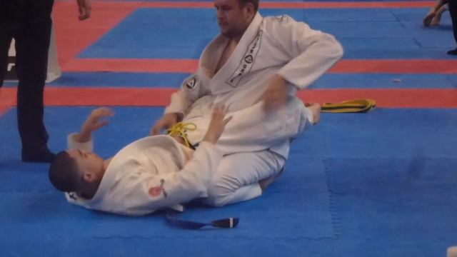 Maxim Vorobyev - BJJ British Open 2014 - Blue Adult - Open смотреть онлайн