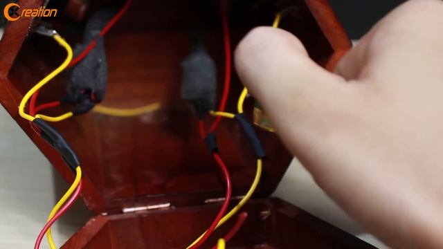 DIY Bluetooth Speaker From Wooden Tea Box смотреть онлайн