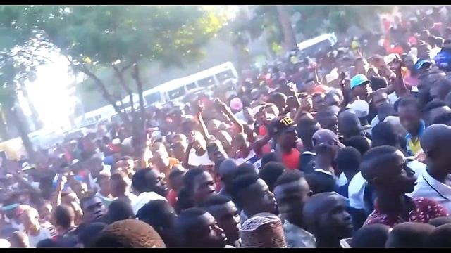MUDY MSANII AKISEPA NA KIJIJI TANZANITE BEACH 2017 RAI TV смотреть онлайн