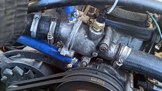 Ставим штуцер в крышку термостата ЗМЗ 402 смотреть онлайн