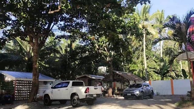 ARROW HIVE BEACH RESORT SINDANGAN | ED TOOK MY VLOG смотреть онлайн