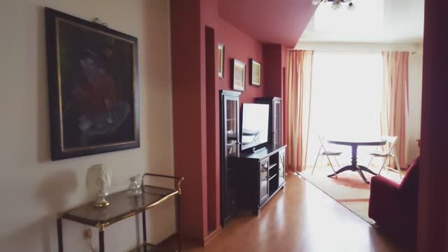 Продается: трехкомнатная квартира в Томске