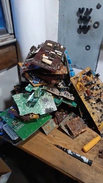 #алюминий #вторсырье #металокоп #медь #хобби #латунь #поискметалла #цветнойметалл #медяха #поискмеди смотреть онлайн