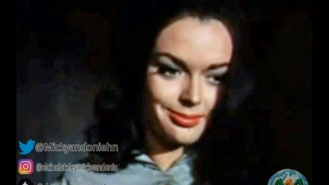 BARBARA STEELE смотреть онлайн