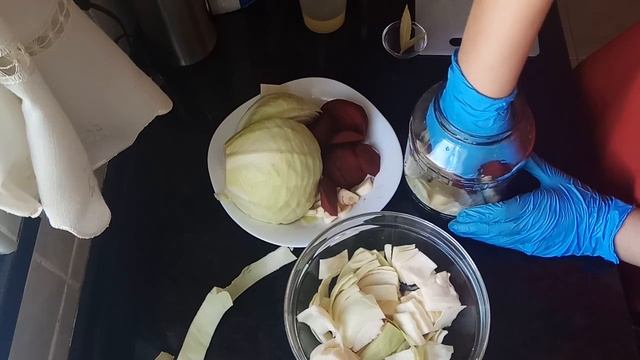 Маринованная капуста со свеклой — вкусно и просто! 🥬🍠 смотреть онлайн