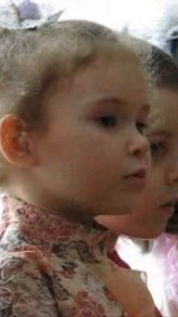 Садик Новоайдар утренник 6,03,2008 Amp (5)