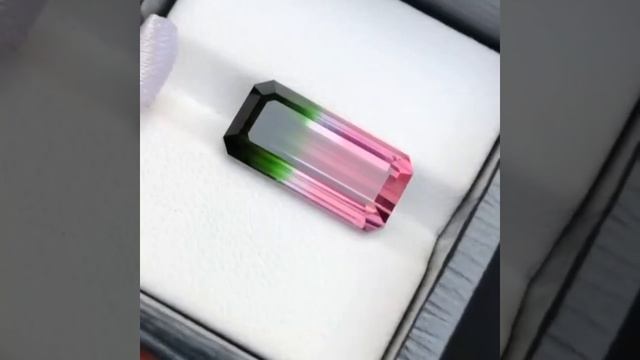 ТУРМАЛИН ПОЛИХРОМНЫЙ ЭКСКЛЮЗИВ  10ct. Exclusive tourmaline  التورمالين الأفغاني смотреть онлайн