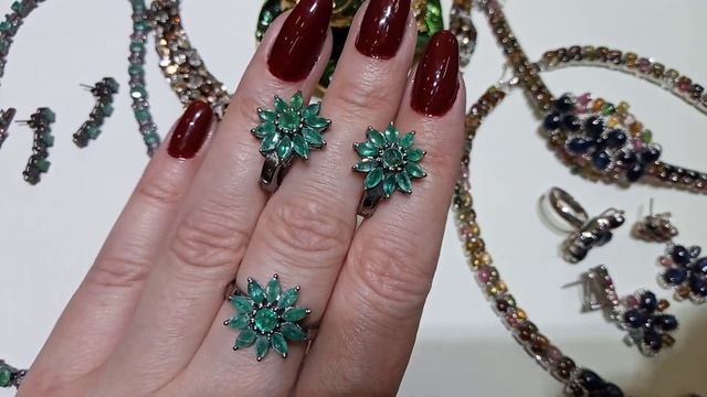 ИЗУМРУДЫ в АЛМАЗАХ 💎 🌠 👑, ВОЛШЕБНОЙ ЗЕЛЕНИ ЦЕЛИТЕЛЬНАЯ СИЛА 💐🌄🎁💖🎉 смотреть онлайн