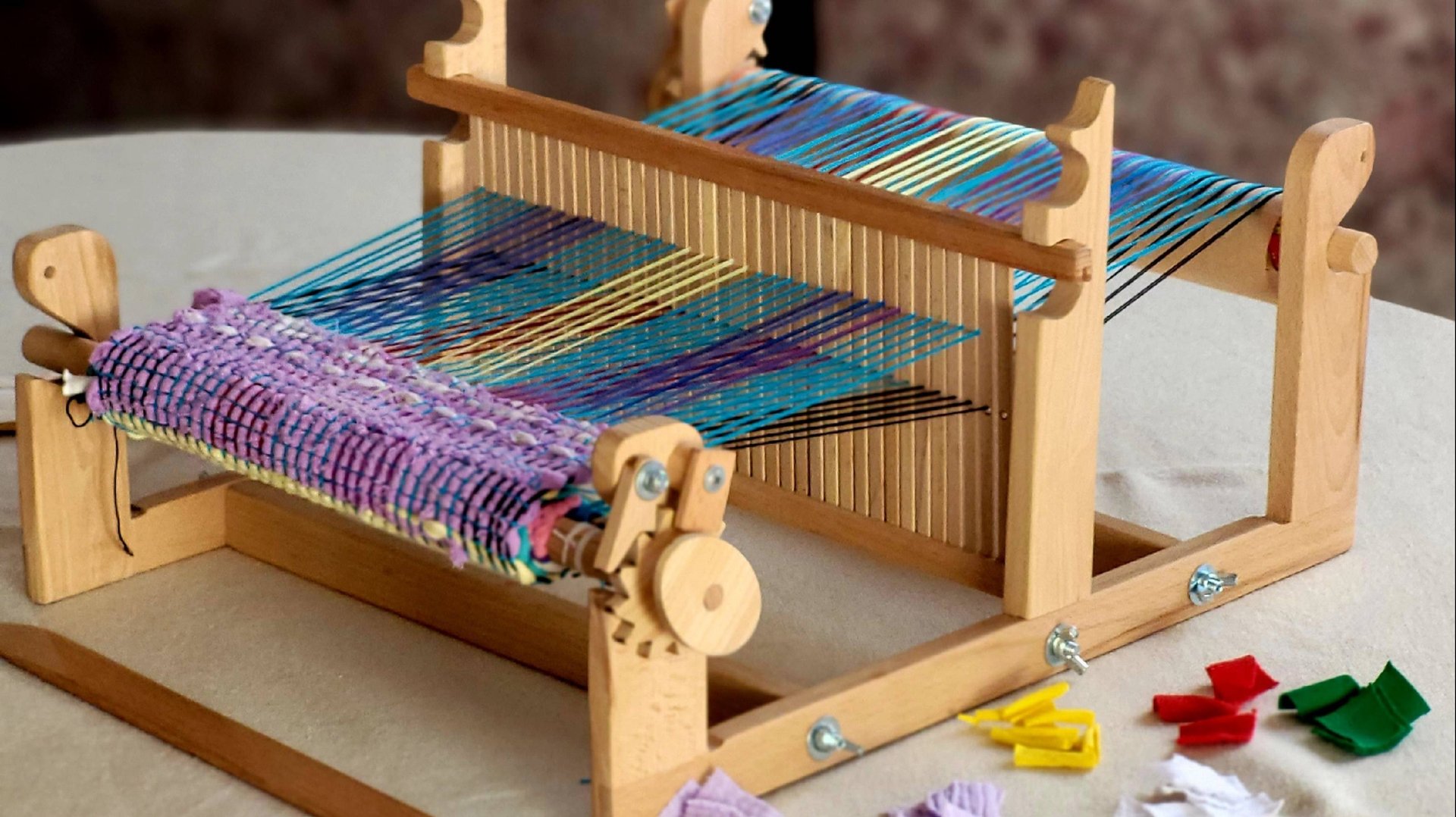 Настольный ткацкий станок для ручного ткачества "Илья" 80 см. смотреть онлайн