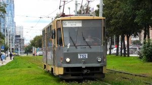Трамвай Екатеринбурга Tatra T6В5SU борт. №752 маршрут №16 следует по улице Челюскинцев
