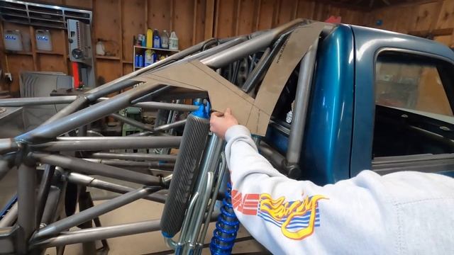 Ranger Prerunner Build EP4: Off-road Shocks are Mounted! смотреть онлайн