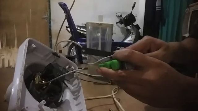 memperbaiki mesin blender maspion ada percikan api смотреть онлайн