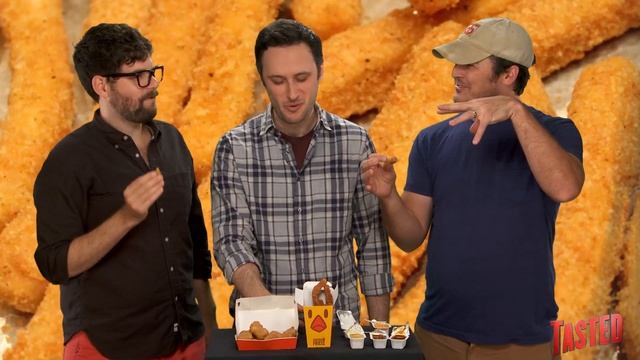 Burger King Chicken FRIES Vs. NUGGETS!! - Food Feeder смотреть онлайн