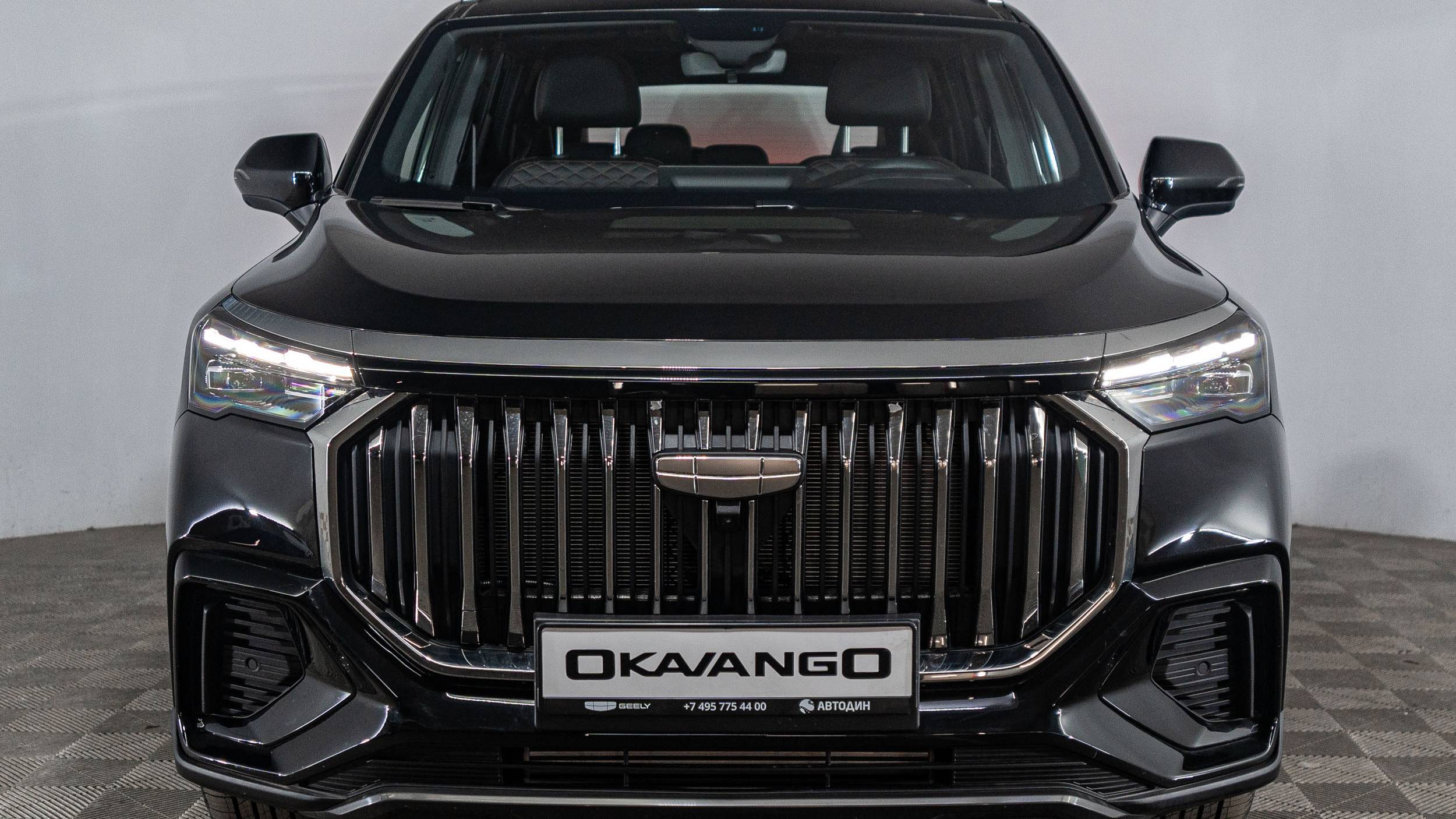 Geely Okavango (Flagship) Черный металлик смотреть онлайн