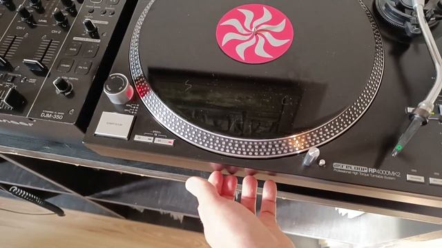 Reloop RP4000MK2 review from DJ perspective смотреть онлайн