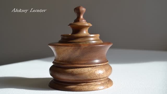 Солонка из дерева.  Деревянная посуда. Токарная обработка / Make A Salt Celar. Woodturning.