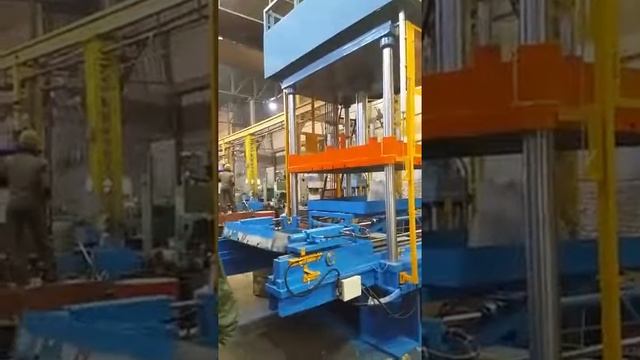 45 Ton trimming press designed in Solidworks 2019 for casting trimming смотреть онлайн