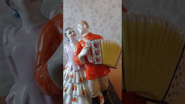 Туман-туманище над речкой стелется - Муз. Екатерина Авдонина, стихи Н. Мелехова смотреть онлайн