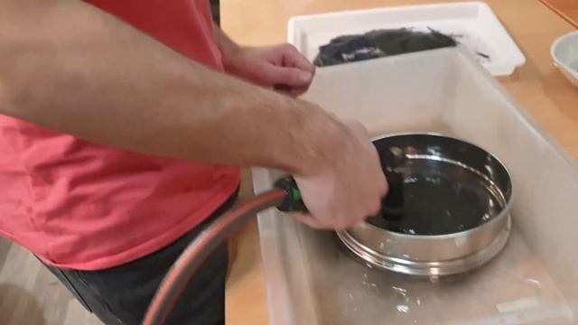 Камчатские оливины из базальтов (свежий выброс) - достаем кристаллы для анализа включений смотреть онлайн