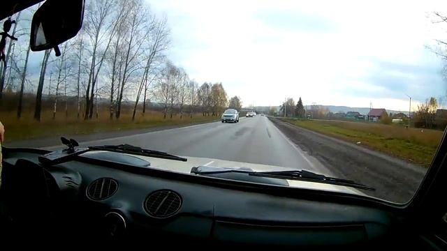 БАБА ЗА РУЛЁМ ВПЕРВЫЕ НА МЕХАНИКЕ ПО ГОРОДУ