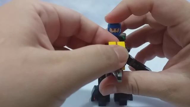 Lego Rhinoceros @ robot review @Mr.Z_LEGO-Creation123 смотреть онлайн
