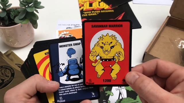 Monster Club Season Zero Deck and Booster Unboxing смотреть онлайн