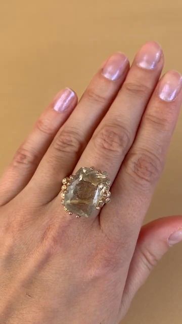 Серебряное кольцо 925 прб с рутиловым кварцем и вставками с хризолитом смотреть онлайн