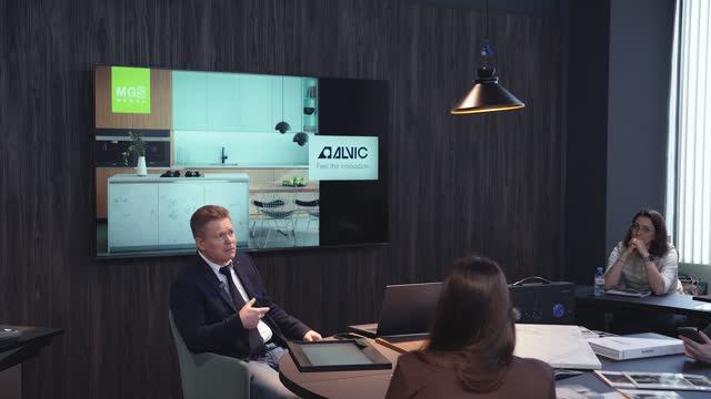 Возможности и примущества смотреть онлайн