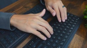 Logitech MX Keys vs MX Keys S Keyboard - 5 Differences