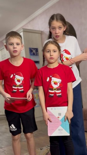 Надо ли маме помогать детям с домашкой?  #pov #povstory #vikazang