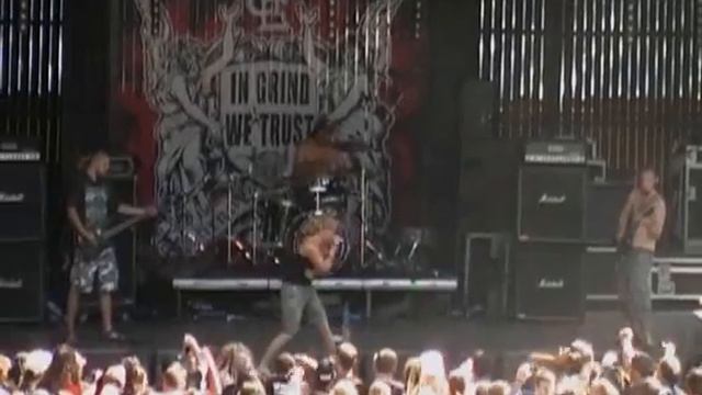 IDIOTS PARADE live at OEF 2009