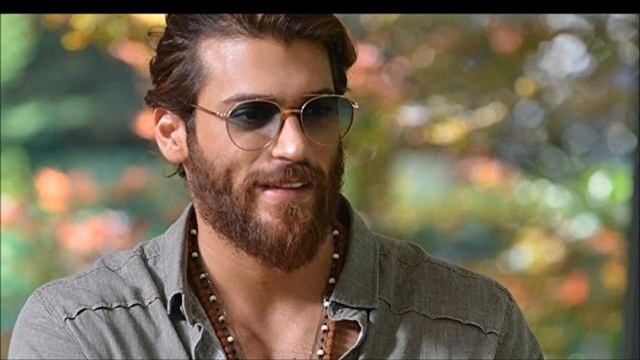 Las palabras de Volkan Özdemir a Can Yaman sorprendieron a todos смотреть онлайн