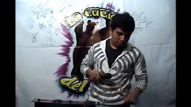 La Cueva del Oso el videochat de los sonideros смотреть онлайн