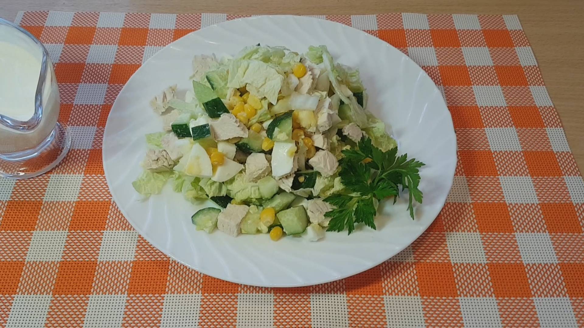 Вкусный салат на праздничный стол из простых продуктов!!! смотреть онлайн