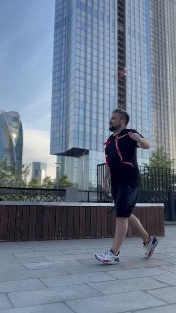 Kolya Korolev Dance| #shorts variations tutorial of running man or polly pocket or x-step | shuffl смотреть онлайн