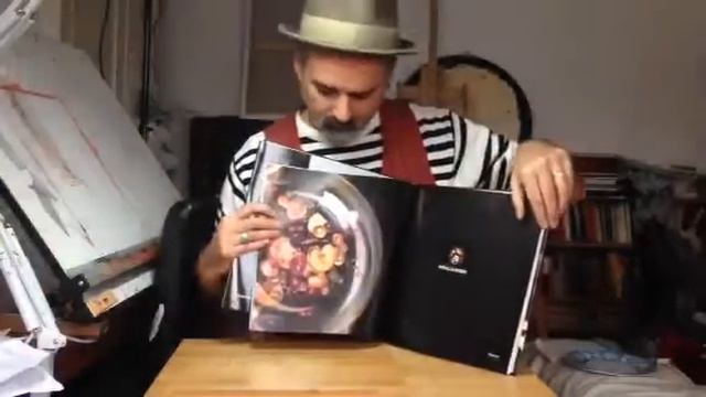 Into the Glass: The Hyperreal Paintings of Anthony J. Parke смотреть онлайн