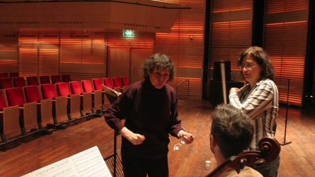 Gubaidulina Freue Dich! mvt1 смотреть онлайн