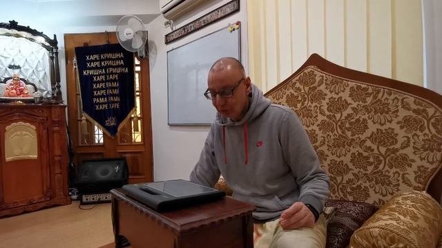 Обсуждение ШБ 10.74.4-5. с слугой слуг Борисом Валун. Шривасангам мандир, Николаев, 5.02.2022 г. смотреть онлайн