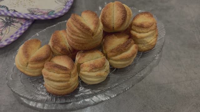 Печенье из творога / Рецепт домашнего печенья из творога в духовке смотреть онлайн