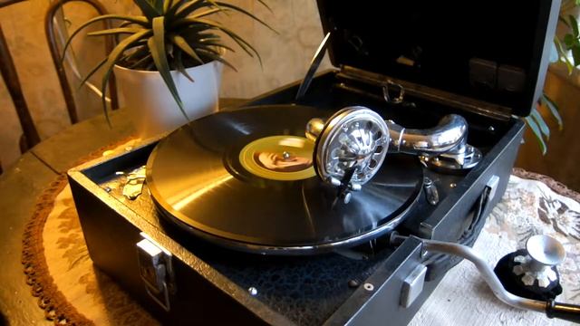 💿 A Fosco Cielo - La Sonnambula - Bellini, Gramophone