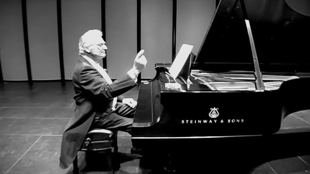 John Cage's 4'33' four minutes thirty three seconds of silence смотреть онлайн