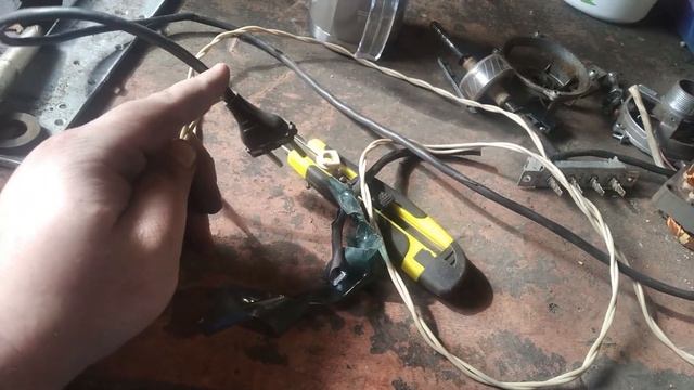 Добываю Медь И Алюминий Из Вентилятора. Разбор Техники На Металлолом. смотреть онлайн