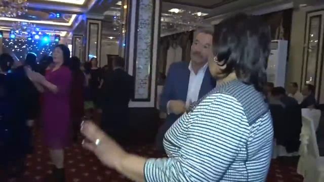 Жан Нұрман - Көркем салтанат сарайы той 2017 Шымкент әнші смотреть онлайн