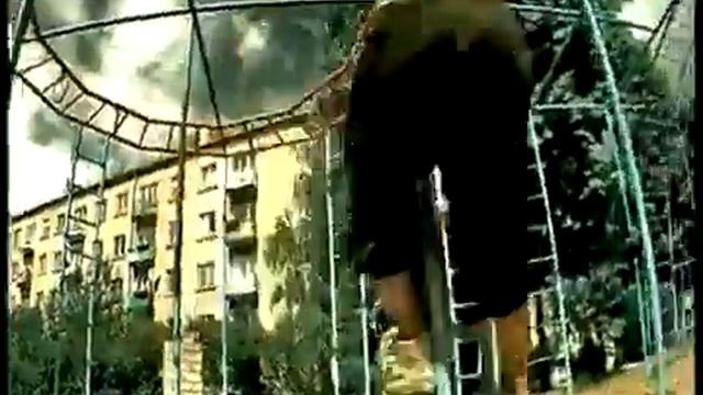 Самые нереальные трюки на турнике смотреть онлайн